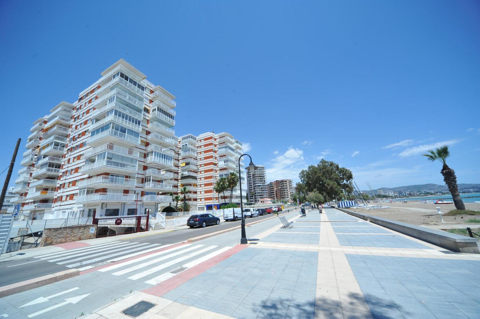 Apartamentos Estoril I - II Orangecosta Benicassim Bagian luar foto