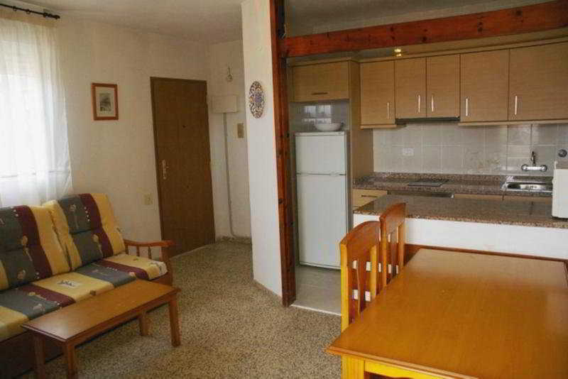 Apartamentos Estoril I - II Orangecosta Benicassim Bagian luar foto